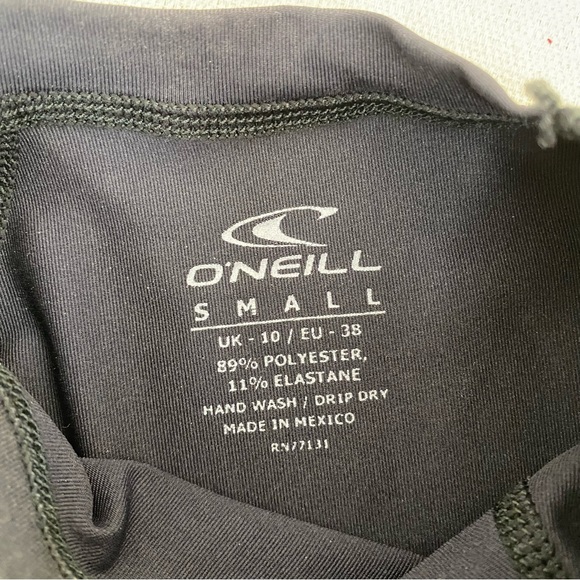 O’NEILL Wetsuit 50UPF Long Sleeve Rush Guard - Picture 3 of 5